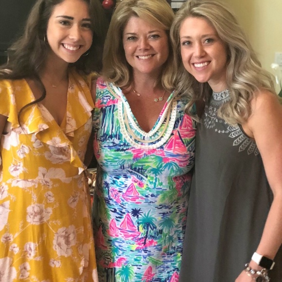 Dress - Picture 2 of 4